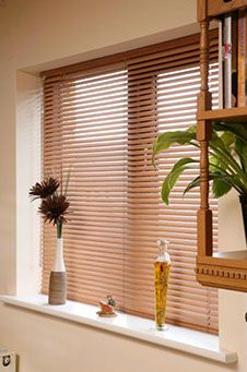 VENETIAN BLINDS 2